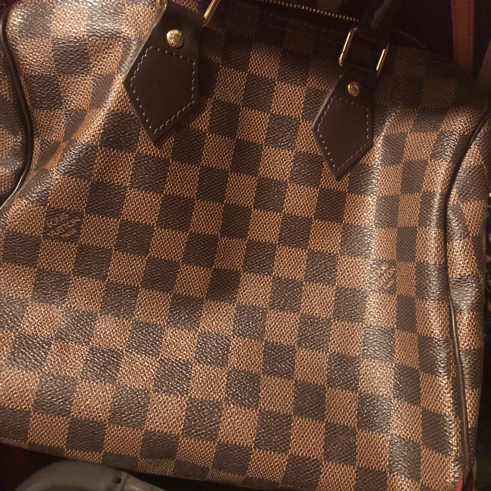 Authentic Louis Vuitton speedy B 25